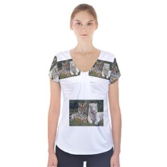 T2 Short Sleeve Front Detail Top