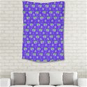 Floral pattern Small Tapestry View2