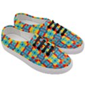 Pop Art Abstract Design Pattern Women s Classic Low Top Sneakers View3