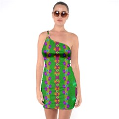 Roses Climbing To The Sun With Grace And Honor One Soulder Bodycon Dress