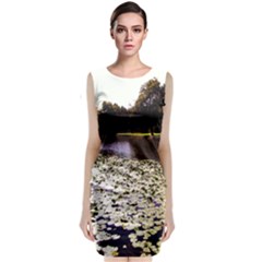 Highland Park 6 Sleeveless Velvet Midi Dress