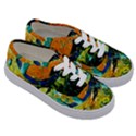 Lunar Eclipse Kids  Classic Low Top Sneakers View3