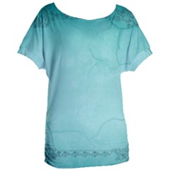 Wall 2507628 960 720 Women s Oversized Tee