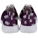 Llama pattern Men s Lightweight Sports Shoes View4