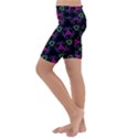 Background Wallpaper Pattern Kids  Lightweight Velour Cropped Yoga Leggings View2