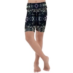 Fractal Design Pattern Texture Kids  Lightweight Velour Cropped Yoga Leggings