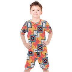Shapes On A Brown Background Pattern            Kids  Tee And Shorts Set