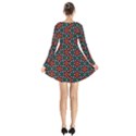 Pattern  Long Sleeve Velvet V-neck Dress View2