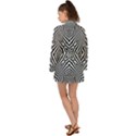 Black and White Line Art Pattern Stripes Long Sleeve Kimono View2
