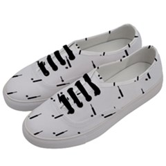 Black And White Cricket Sport Motif Print Pattern Men s Classic Low Top Sneakers