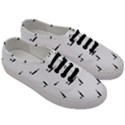 Black And White Cricket Sport Motif Print Pattern Men s Classic Low Top Sneakers View3