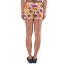 Seamless Verson Of Fal Pattern Yoga Shorts View2