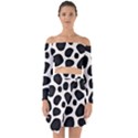 Texture Design Wallpaperpublic Off Shoulder Top with Skirt Set View1