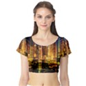 Skyline-light-rays-gloss-upgrade Short Sleeve Crop Top View1
