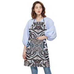 Embroidered Symmetry Pocket Apron