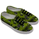 Ocultism Wicca Real Witch Halloween  Men s Classic Low Top Sneakers View3