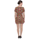 Wavey shapes pattern                                                             Crop Top and Shorts Co-Ord Set View2