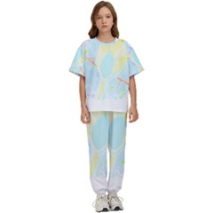 Birds Illustration T- Shirtbird T- Shirt (5) Kids  Tee And Pants Sports Set