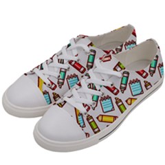 Seamless Pixel Art Pattern Men s Low Top Canvas Sneakers