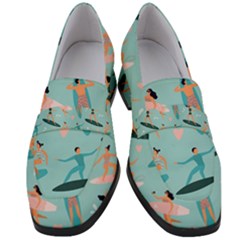 Beach-surfing-surfers-with-surfboards-surfer-rides-wave-summer-outdoors-surfboards-seamless-pattern- Women s Chunky Heel Loafers