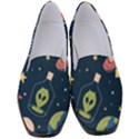 Seamless-pattern-with-funny-aliens-cat-galaxy Women s Classic Loafer Heels View1