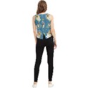 Seamless-pattern-funny-astronaut-outer-space-transportation V-Neck Cropped Tank Top View2