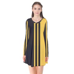 Abstract Design, Minimal, Abstract, Black, Desenho, Flat Long Sleeve V-neck Flare Dress