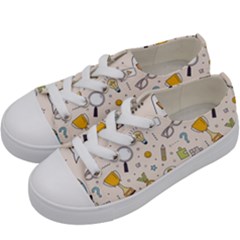 Quiz Backgrounds Ans Seamless Kids  Low Top Canvas Sneakers