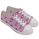 Alien Pattern Pink Women s Low Top Canvas Sneakers View3