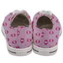 Alien Pattern Pink Women s Low Top Canvas Sneakers View4