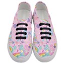 Bears Kawaii Pattern Women s Classic Low Top Sneakers View1