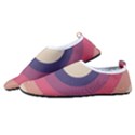 Circles Pattern Bullseye Cream Kids  Sock-Style Water Shoes View2