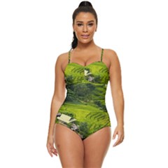 Apartment Curve Path Step Retro Full Coverage Swimsuit