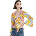 Line Pattern Cross Print Repeat Trumpet Sleeve Cropped Top View3