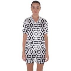 Pattern Star Repeating Black White Satin Short Sleeve Pajamas Set