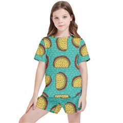 Taco Drawing Background Mexican Fast Food Pattern Kids  T-shirt And Sports Shorts Set