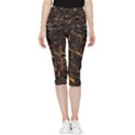 Cube Forma Glow 3d Volume Inside Out Lightweight Velour Capri Leggings  View1