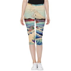 Wave Japanese Mount Fuji Inside Out Lightweight Velour Capri Leggings 