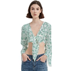 Round Ornament Texture Trumpet Sleeve Cropped Top