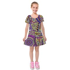 Violet Paisley Background, Paisley Patterns, Floral Patterns Kids  Short Sleeve Velvet Dress