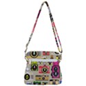 Retro Camera Pattern Graph Zipper Messenger Bag View3
