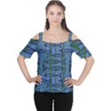 Fish Pike Pond Lake River Animal Cutout Shoulder T-Shirt View1