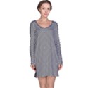 Abstract Diagonal Stripe Pattern Seamless Long Sleeve Nightdress View1