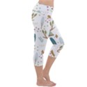 Pattern Sloth Woodland Capri Yoga Leggings View3