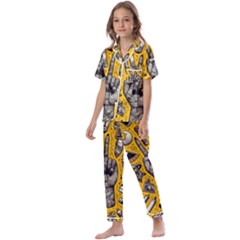 Yellow Template Design Kids  Satin Short Sleeve Pajamas Set