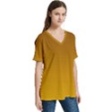 Chocolate Brown To Amber Orange Linear Gradient V-Neck Split Shoulder Casual T-Shirt View3