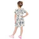 Blue Vintage Background Kids  Short Sleeve Velvet Dress View2