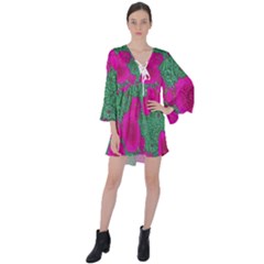 Mid Century Retro Floral 1970s 1960s Pattern 97 V-neck Flare Sleeve Mini Dress