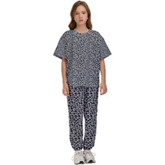 Giraffe Pattern (2) Kids  T-shirt And Pants Sports Set