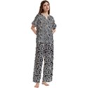 Black White Giraffe Pattern Short Sleeve Long Pants Satin Pajamas Set View3